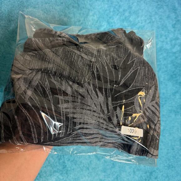 Tasso Elba Island Men's Hawaiian Shirt XL Gray Palm Tree Print Silk Linen Blend - Picture 14 of 14